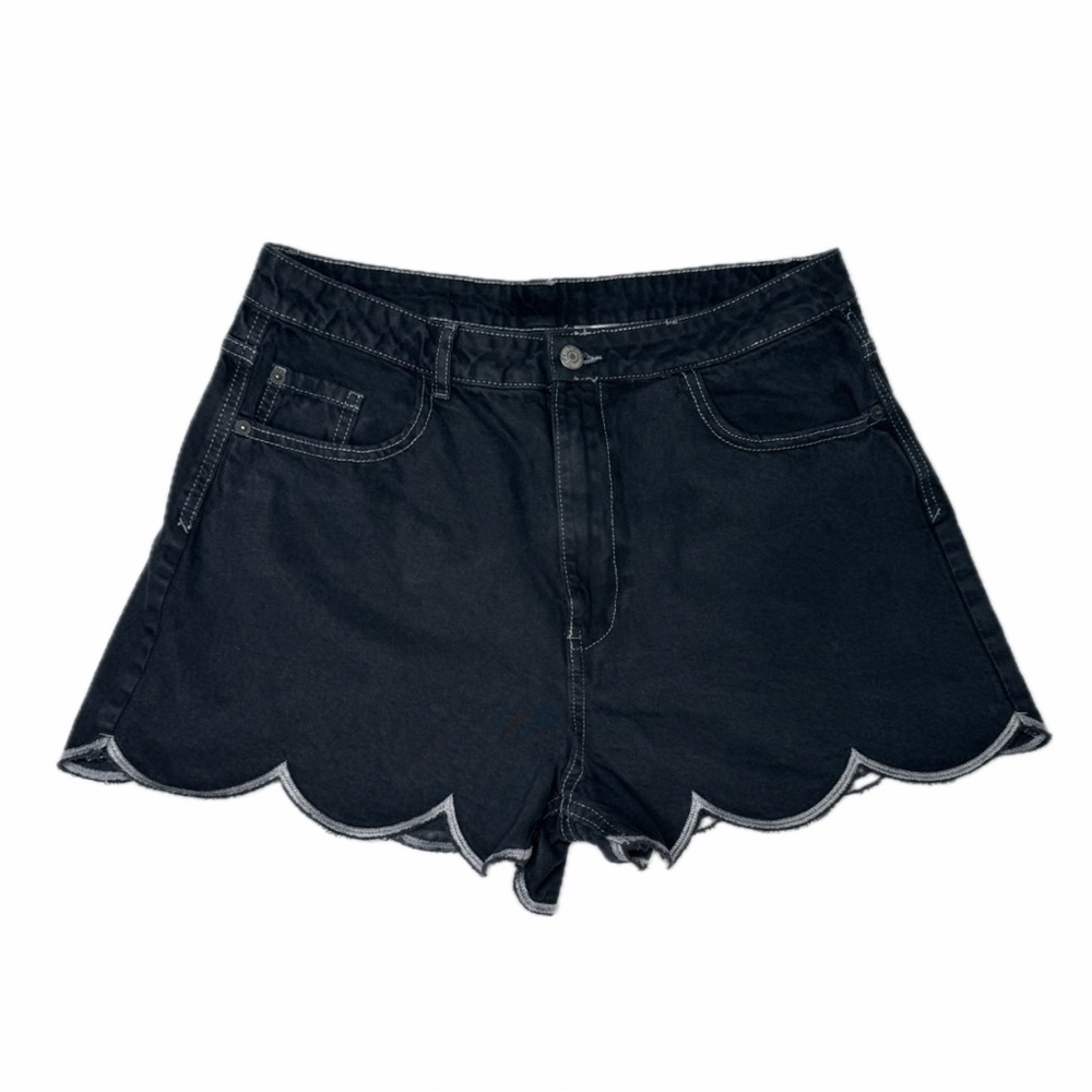 Scalloped Raw Hem Jean Shorts Light Black Women’s Size 4